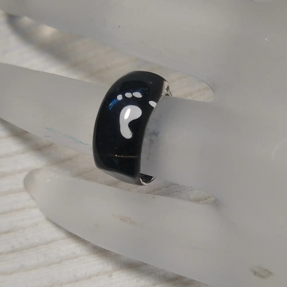 Resin Hang-Ten Ring
